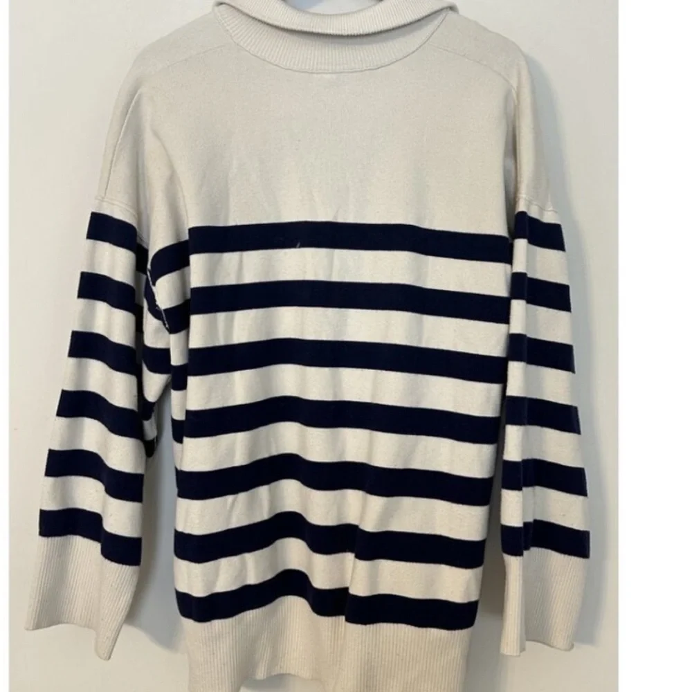 Free People Oversized Coastal Stripe Pullover Champagne Navy Combo Medium - Picture 3 of 8